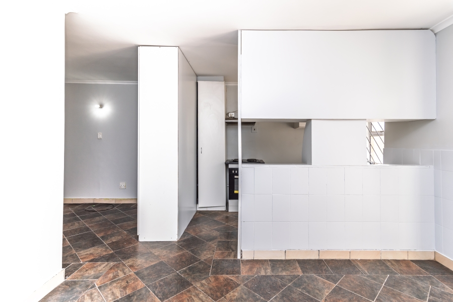 1 Bedroom Property for Sale in Observatory Western Cape